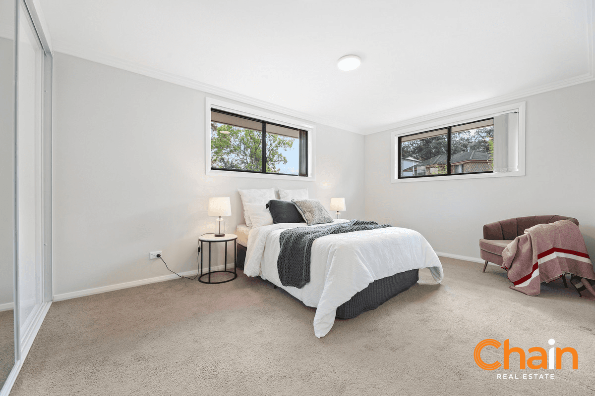 8 Wyuna Place, Oatlands, NSW 2117