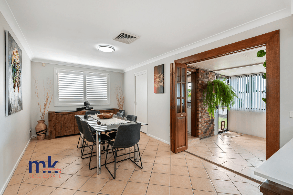8 Sepik Place, Kearns, NSW 2558