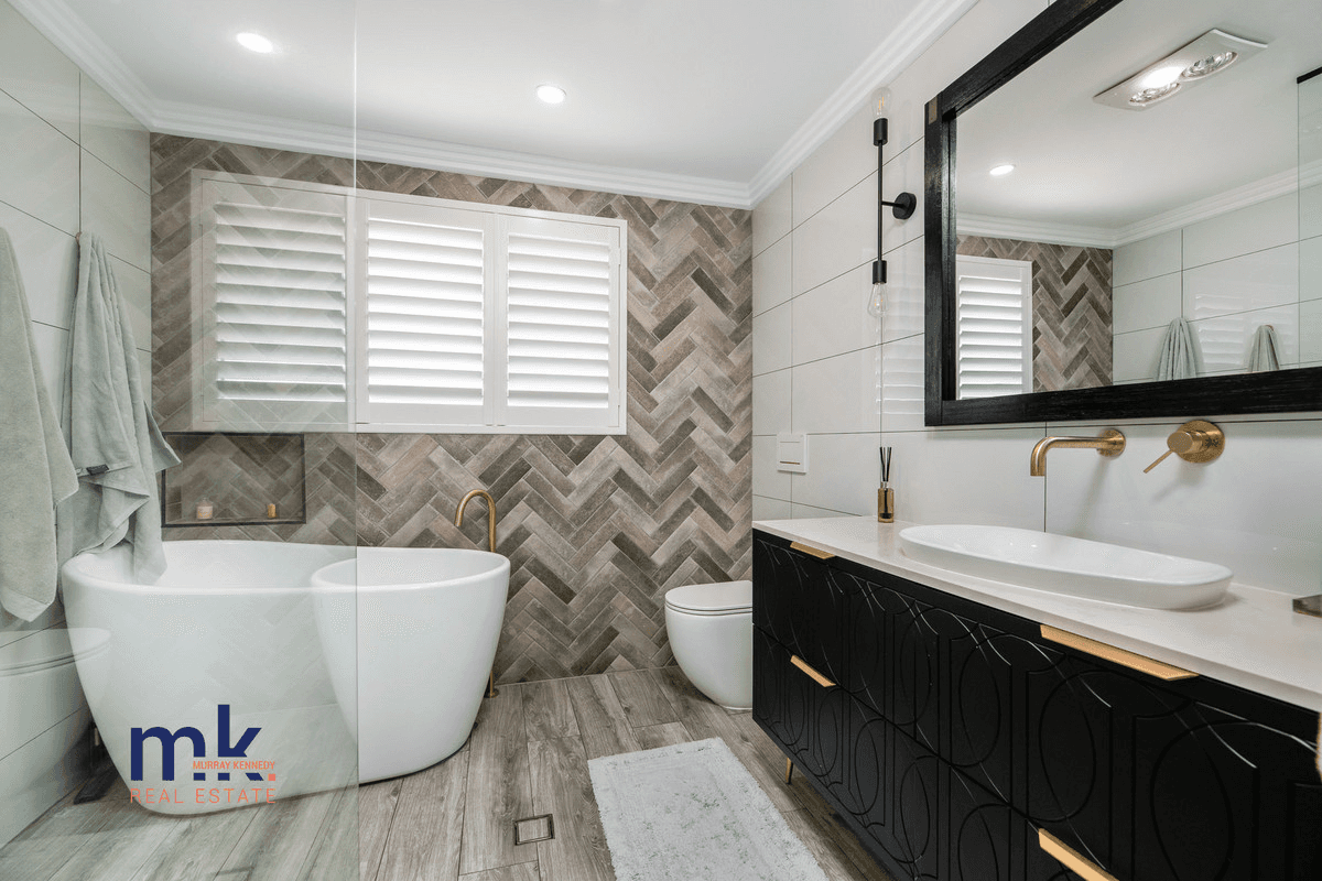 8 Sepik Place, Kearns, NSW 2558