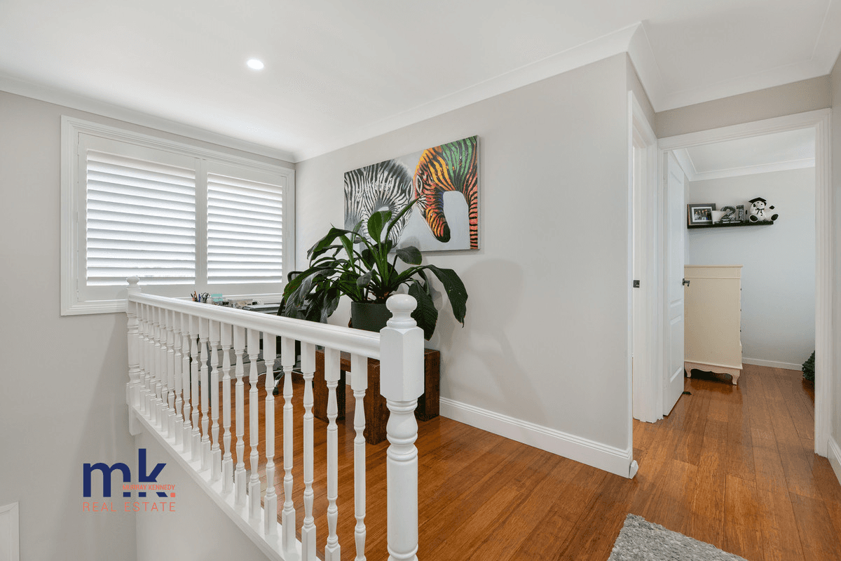 8 Sepik Place, Kearns, NSW 2558