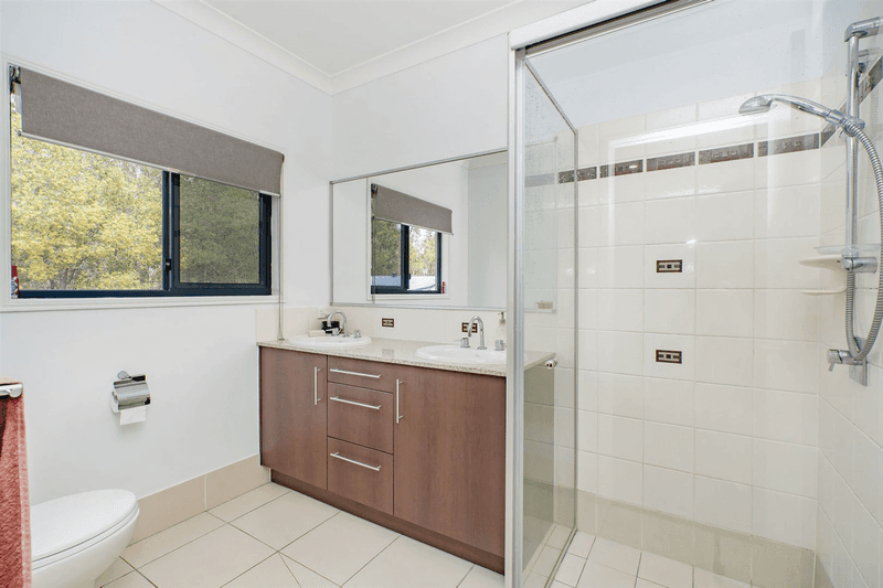 71 Tuggerah Grove, Tamborine Village, QLD 4270