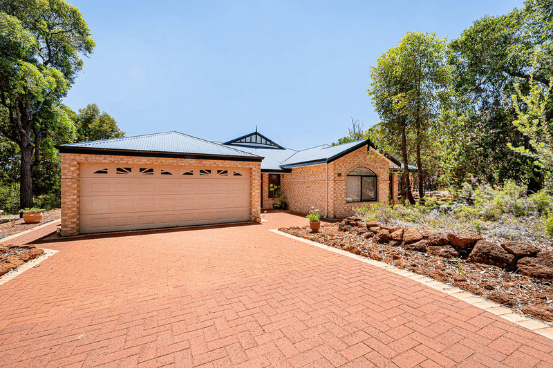 33 Frances Gregory Drive, Bedfordale, WA 6112