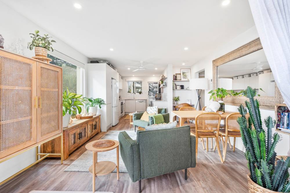 16/8-12 Marine Parade, MIAMI, QLD 4220