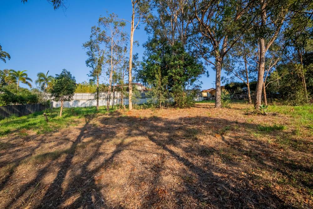 8 Coolamon Court, Eatons Hill, QLD 4037