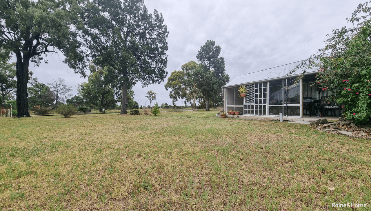 40 Fletchers Road, JIMBOUR EAST, QLD 4406