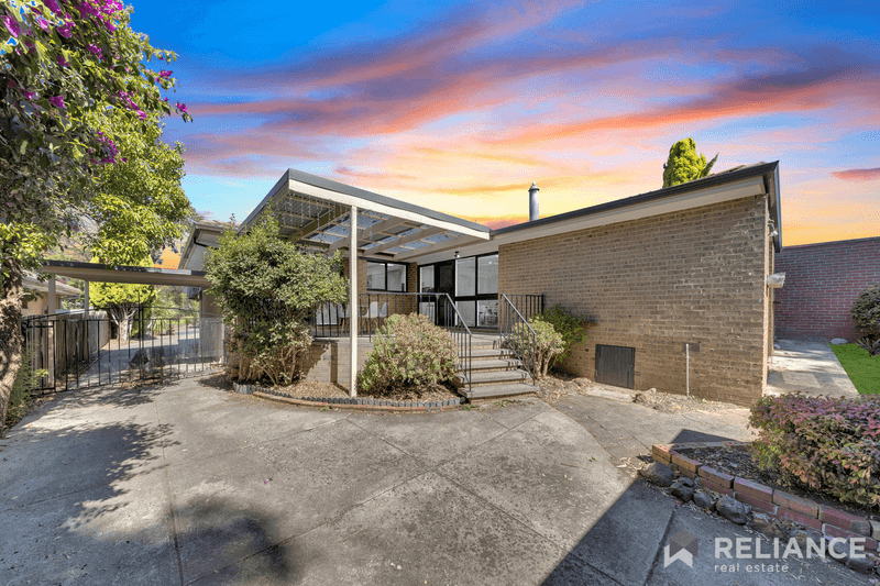 6 Fadden Grove, Sunbury, VIC 3429