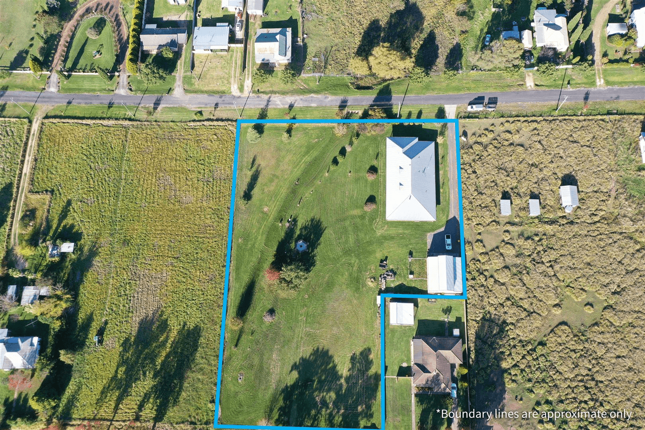 235 Bulwer Street, Tenterfield, NSW 2372