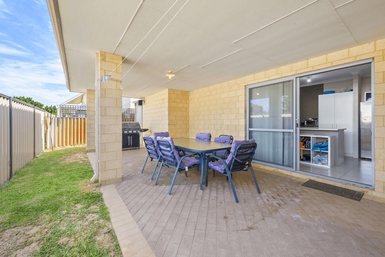 14A SOUTHWARK Way, MORLEY, WA 6062