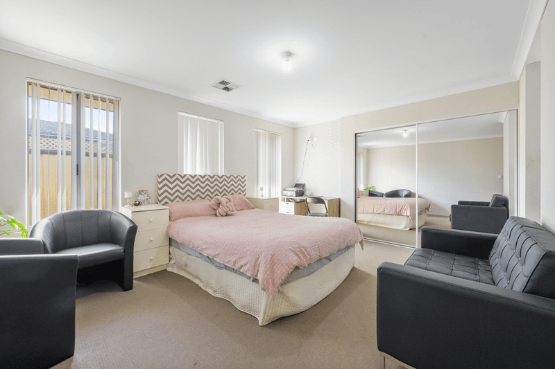 14A SOUTHWARK Way, MORLEY, WA 6062