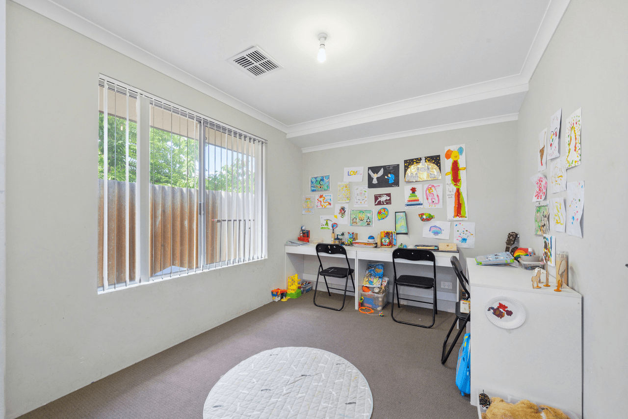 14A SOUTHWARK Way, MORLEY, WA 6062