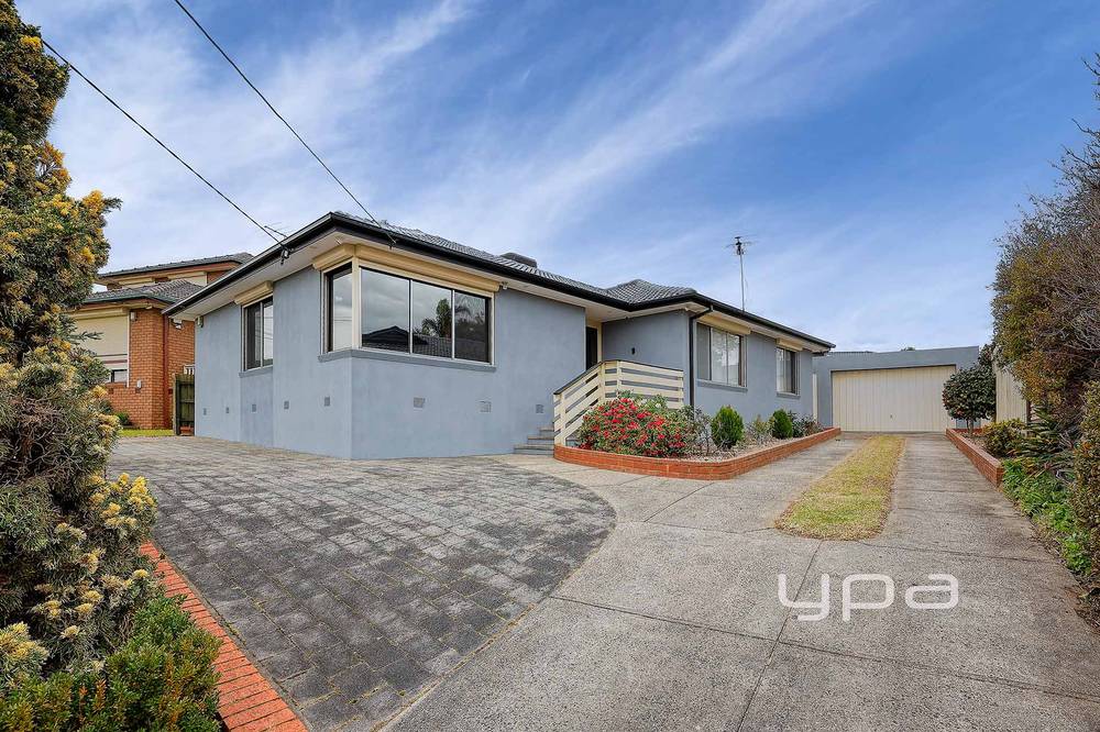 14 Castleton Court, Gladstone Park, VIC 3043