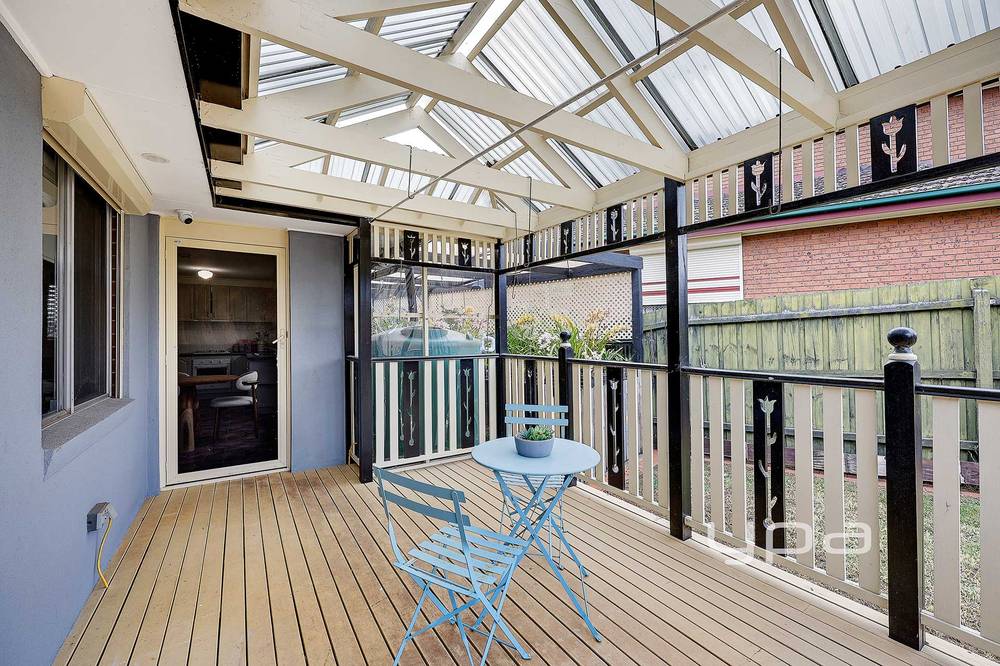 14 Castleton Court, Gladstone Park, VIC 3043