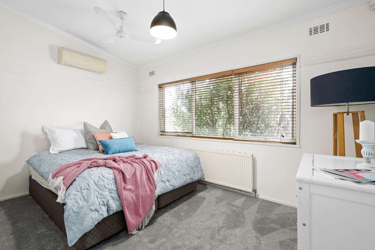 8 Wunnamurra Drive, Keilor East, VIC 3033