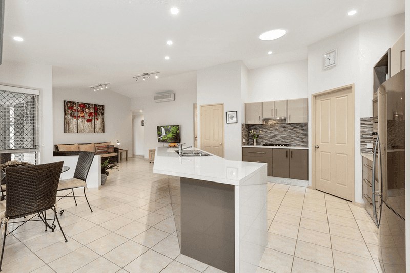 9 Ashgrove Place, Banora Point, NSW 2486