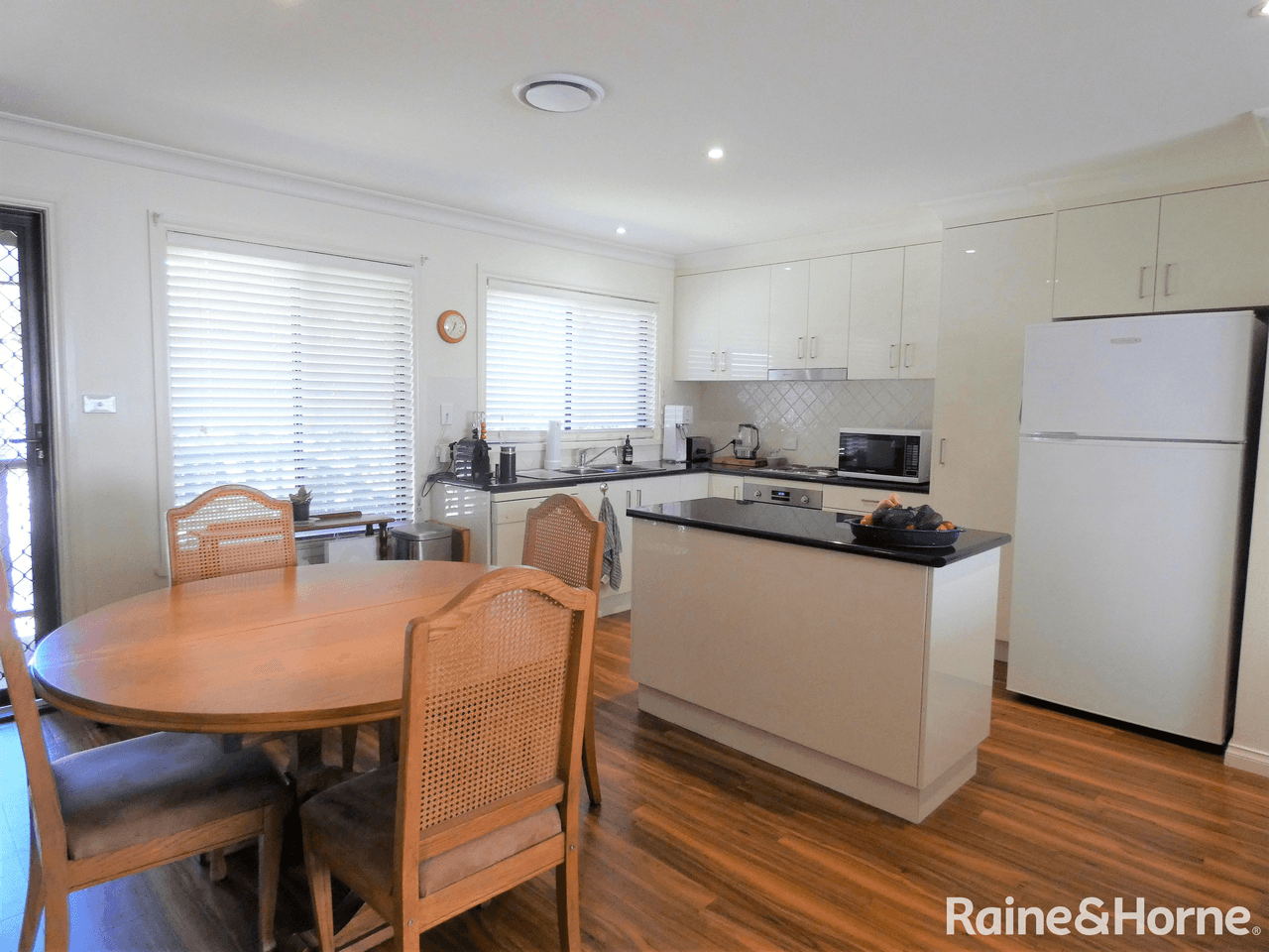 3/14 Merindah Avenue, MOREE, NSW 2400