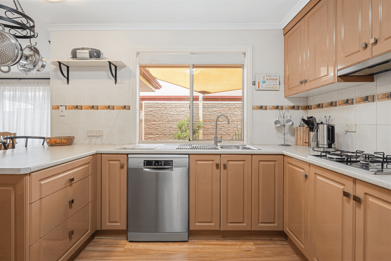 6 Robinson Street, SHEIDOW PARK, SA 5158