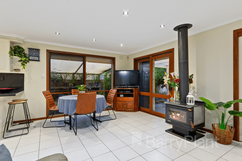 55  Tyner Road, Wantirna South, VIC 3152