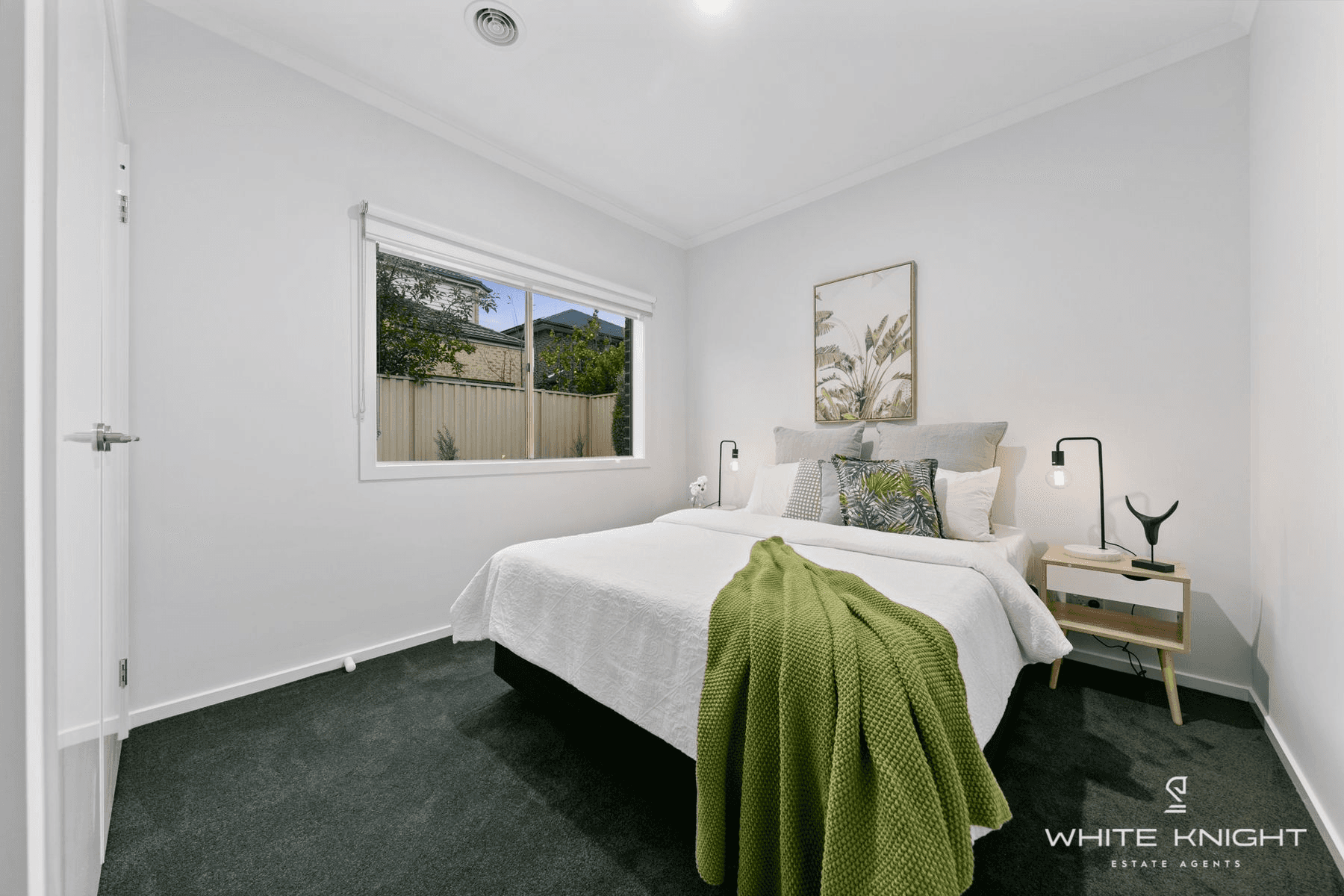 10 Cook Street, CAROLINE SPRINGS, VIC 3023