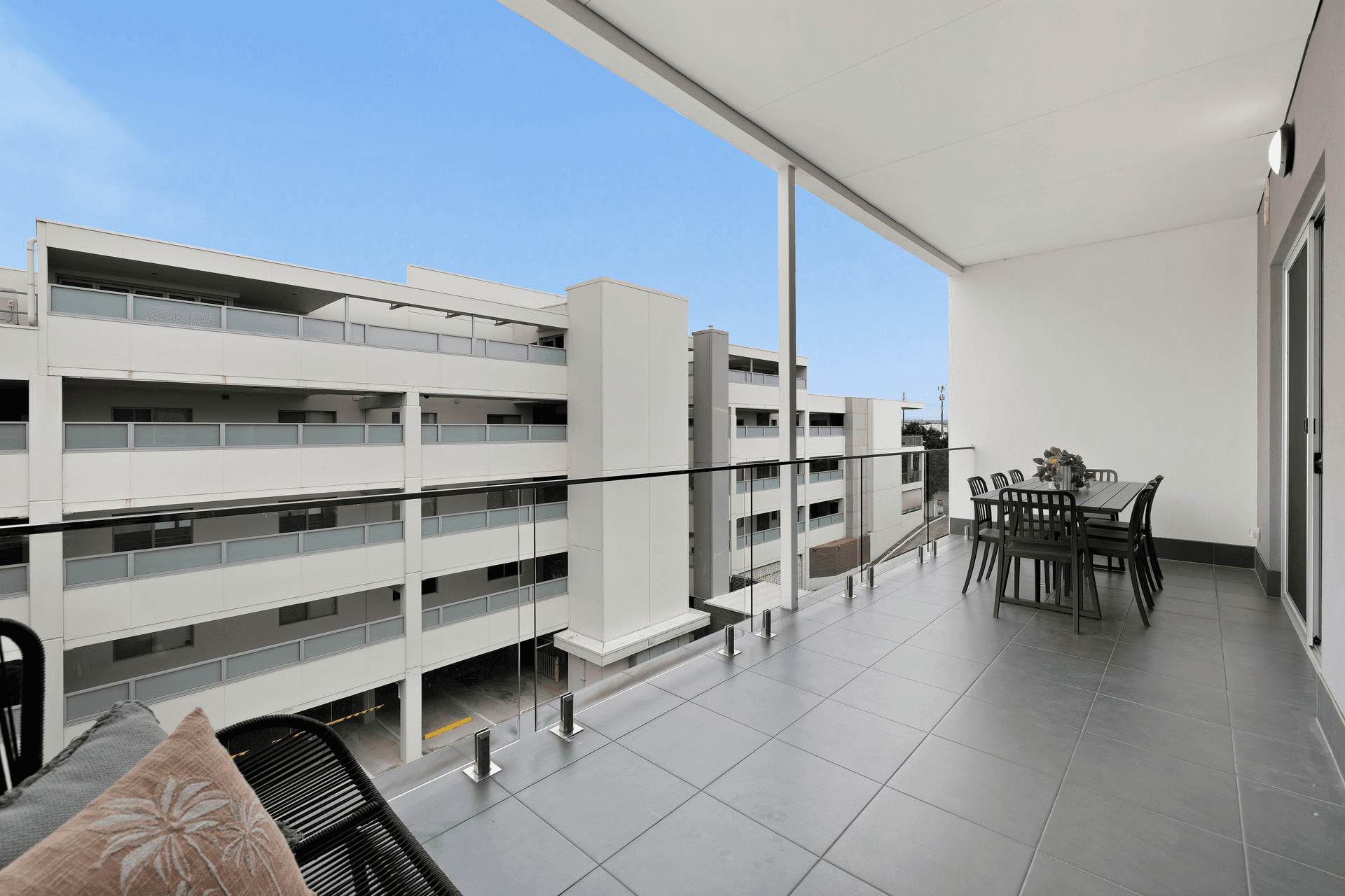 207/25 Warner Avenue, Findon, SA 5023