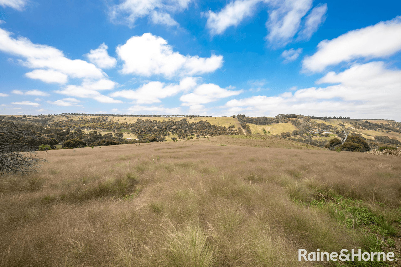 268 Dog Trap Gully Road, ROWSLEY, VIC 3340