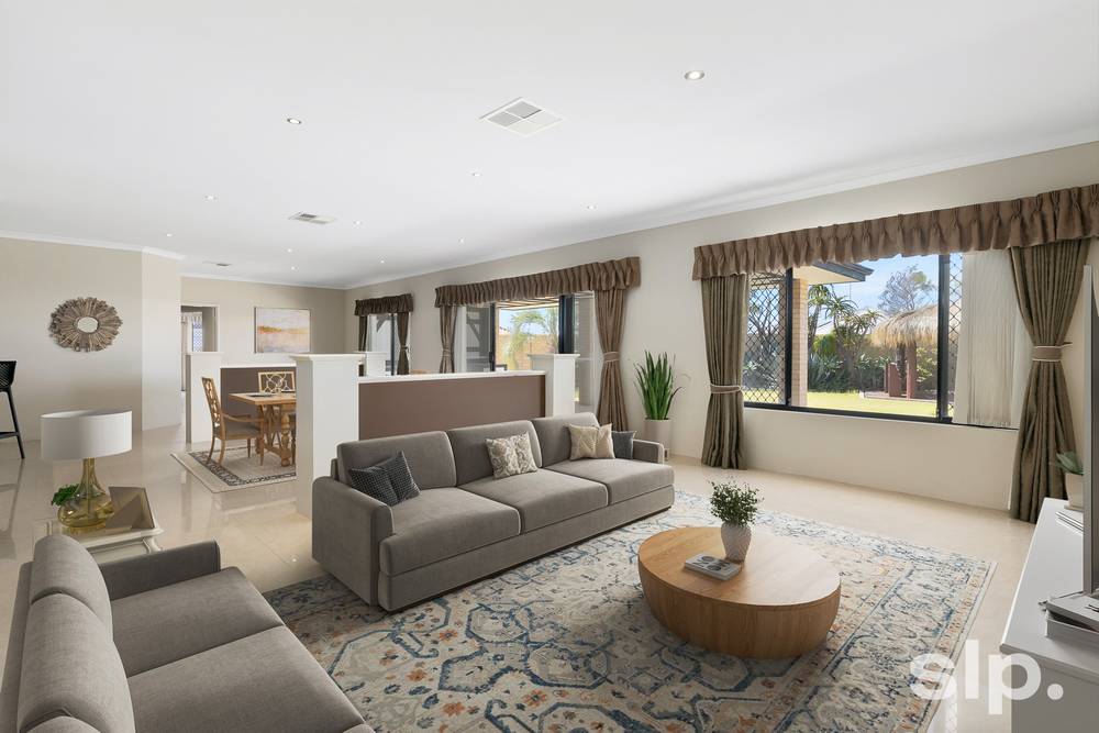 12 Grasshill Grange, Halls Head, WA 6210