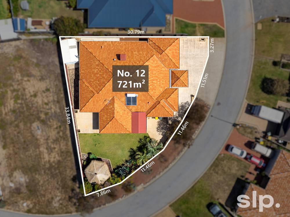 12 Grasshill Grange, Halls Head, WA 6210