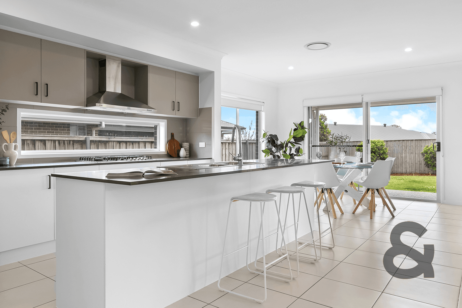 81 Dragonfly Drive, CHISHOLM, NSW 2322