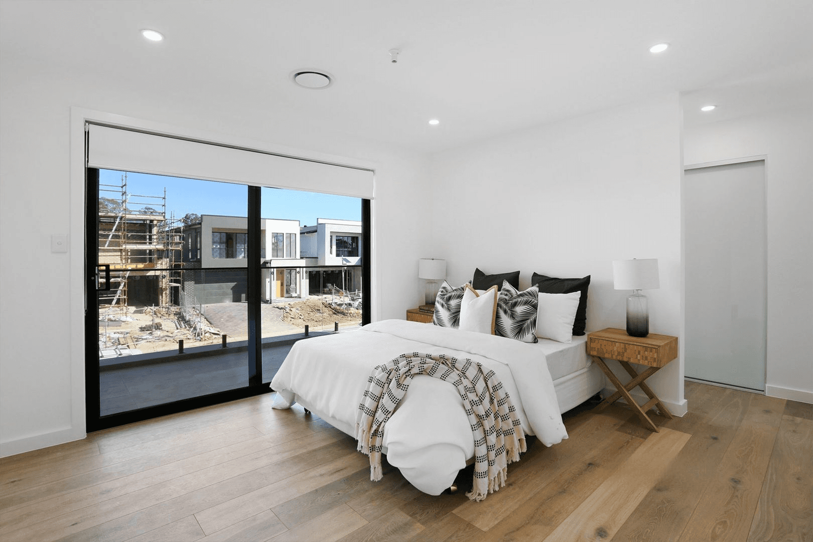 GREAT SIZE DUPLEX - WITHIN PONDS CATCHMENT, SCHOFIELDS, NSW 2762