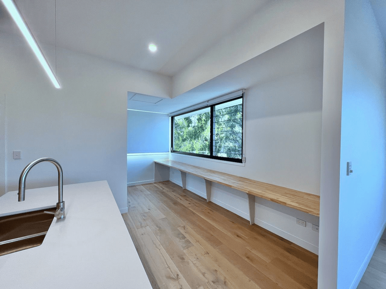 42 DUNSMORE STREET, KELVIN GROVE, QLD 4059