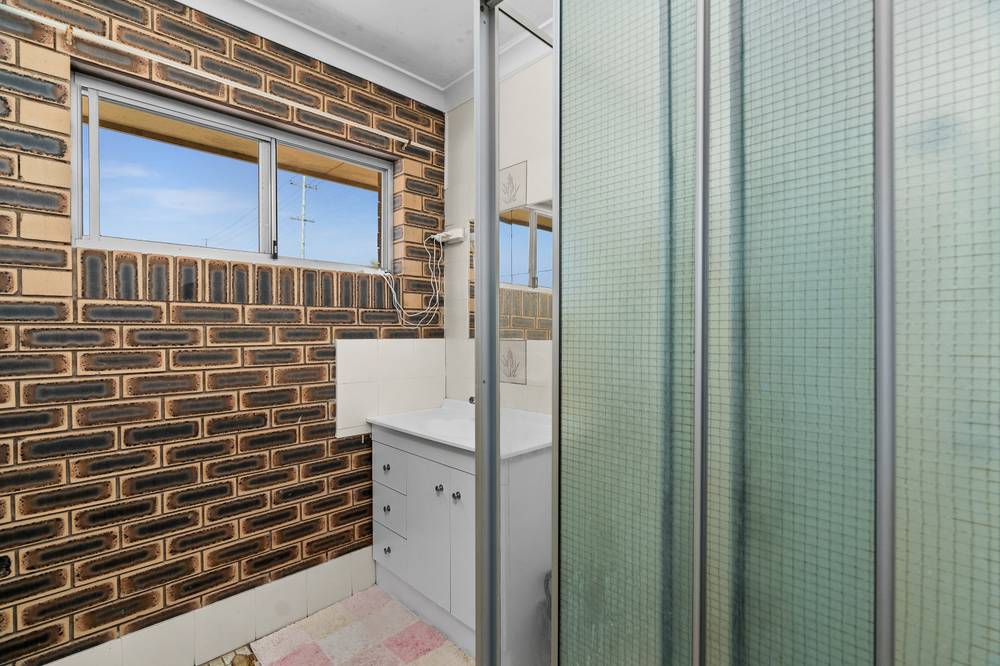 1-3/62 Hoey Street, KEARNEYS SPRING, QLD 4350