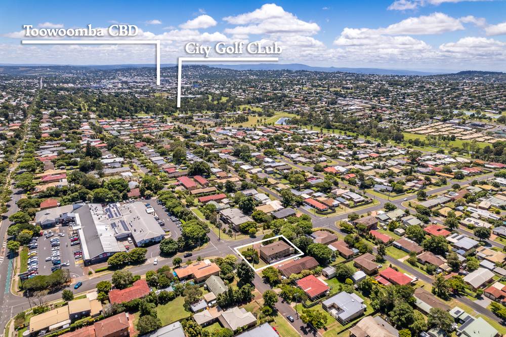1-3/62 Hoey Street, KEARNEYS SPRING, QLD 4350