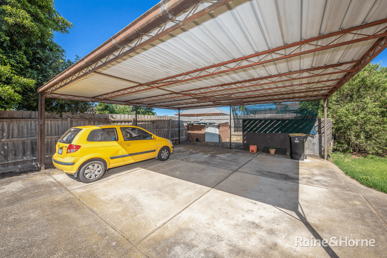 5 Miners Court, DIGGERS REST, VIC 3427