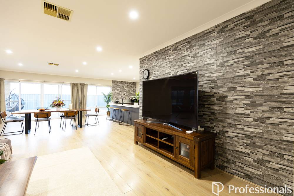 8 Marengo Close, AVELEY, WA 6069