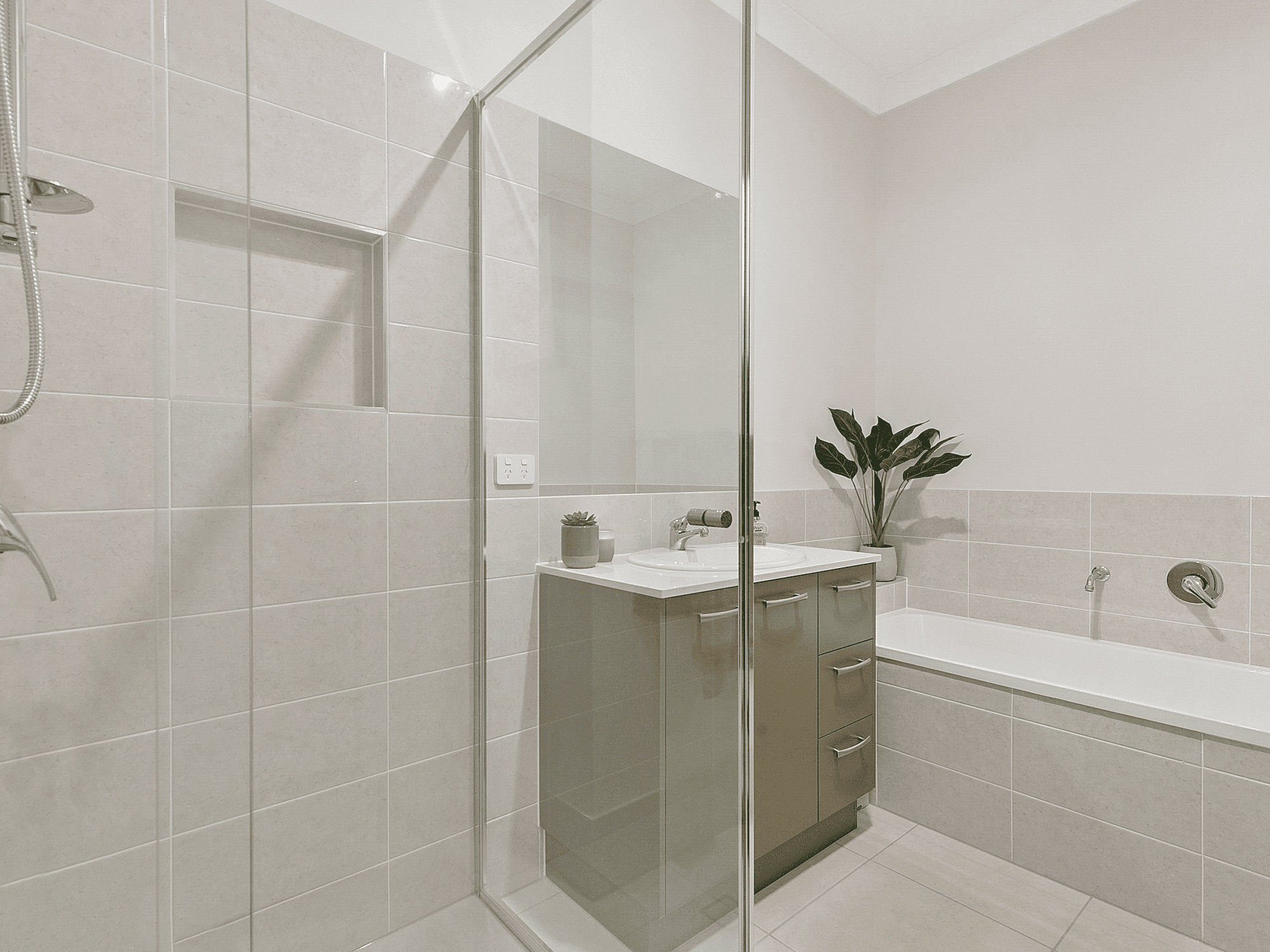 5C Marty Street, Wynnum West, QLD 4178