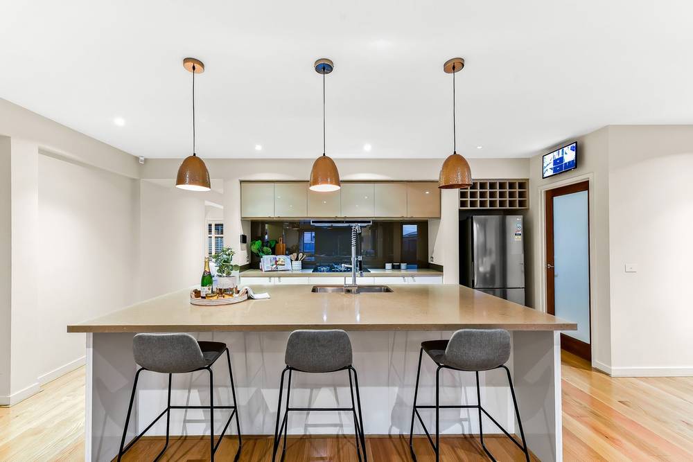 19 Mernoo Avenue, CLYDE NORTH, VIC 3978