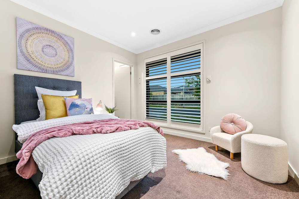 19 Mernoo Avenue, CLYDE NORTH, VIC 3978