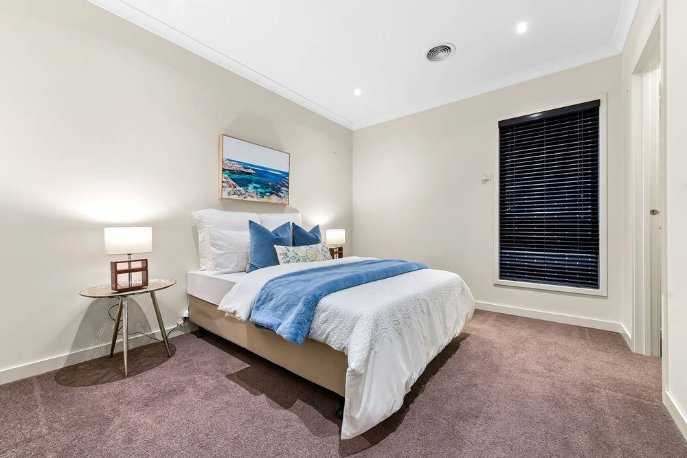 19 Mernoo Avenue, CLYDE NORTH, VIC 3978