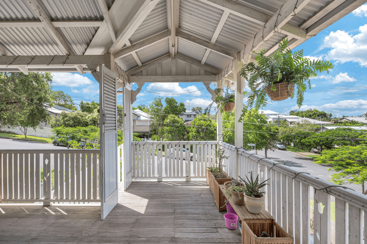 23 Crescent Road, Kelvin Grove, QLD 4059