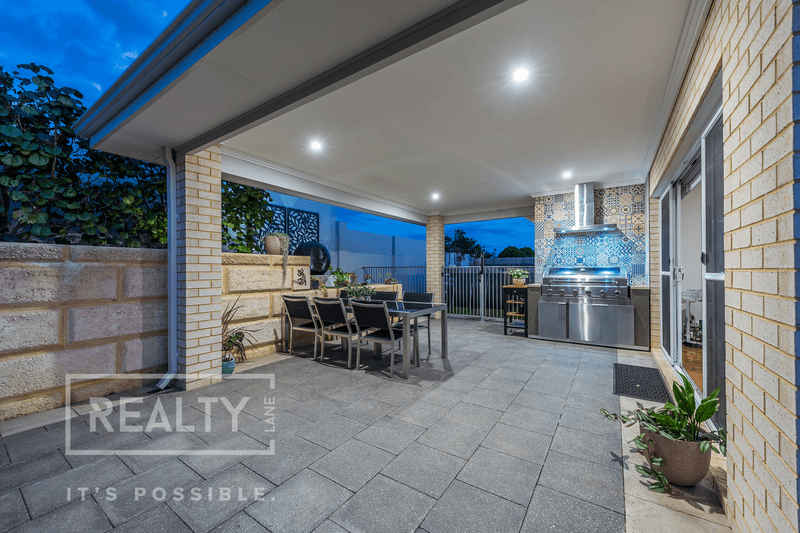 16 Holyhead Green, Mindarie, WA 6030