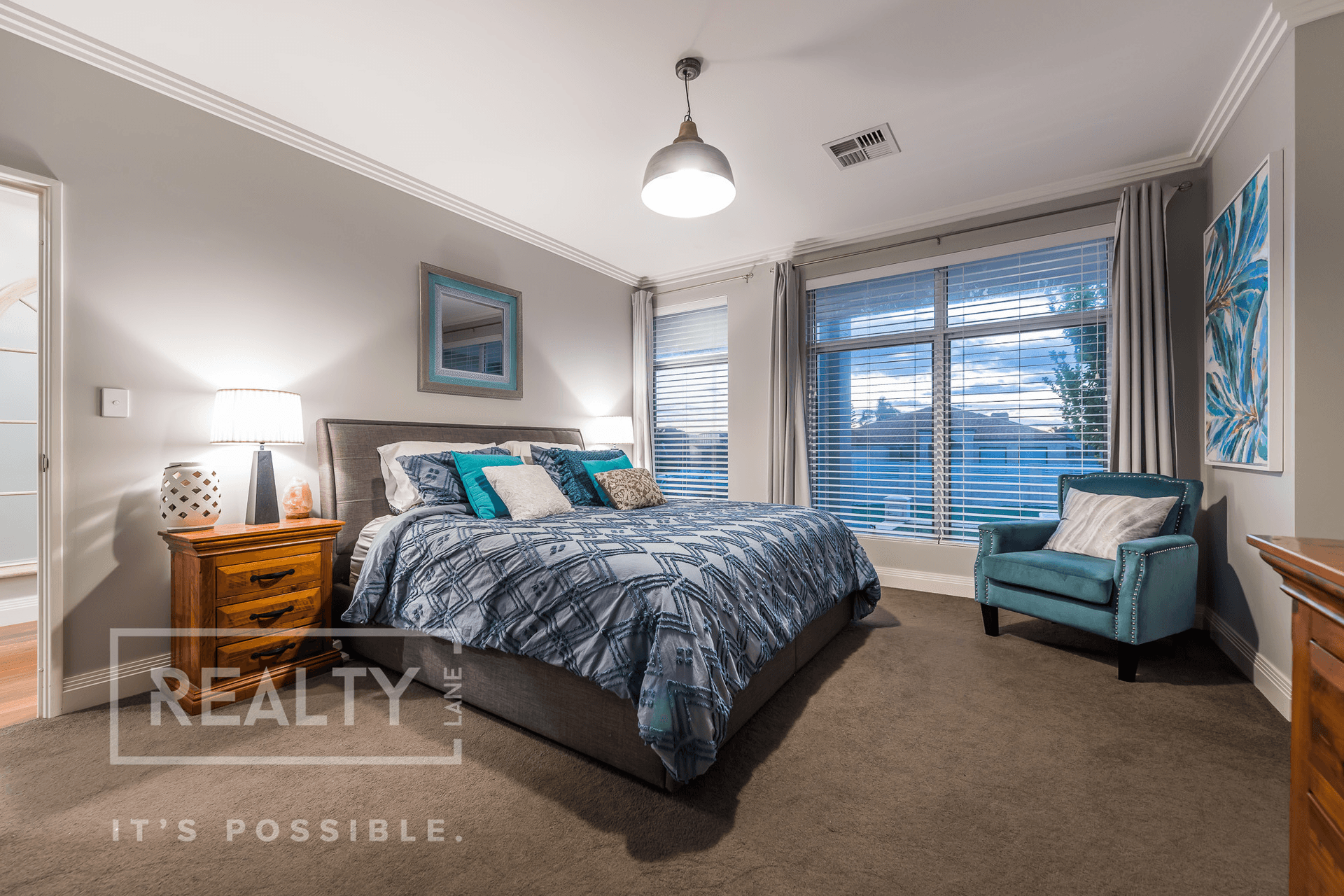 16 Holyhead Green, Mindarie, WA 6030