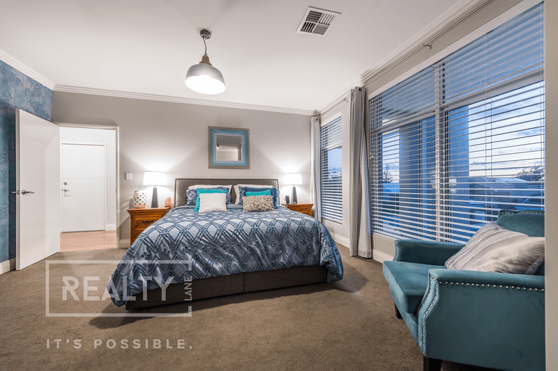 16 Holyhead Green, Mindarie, WA 6030