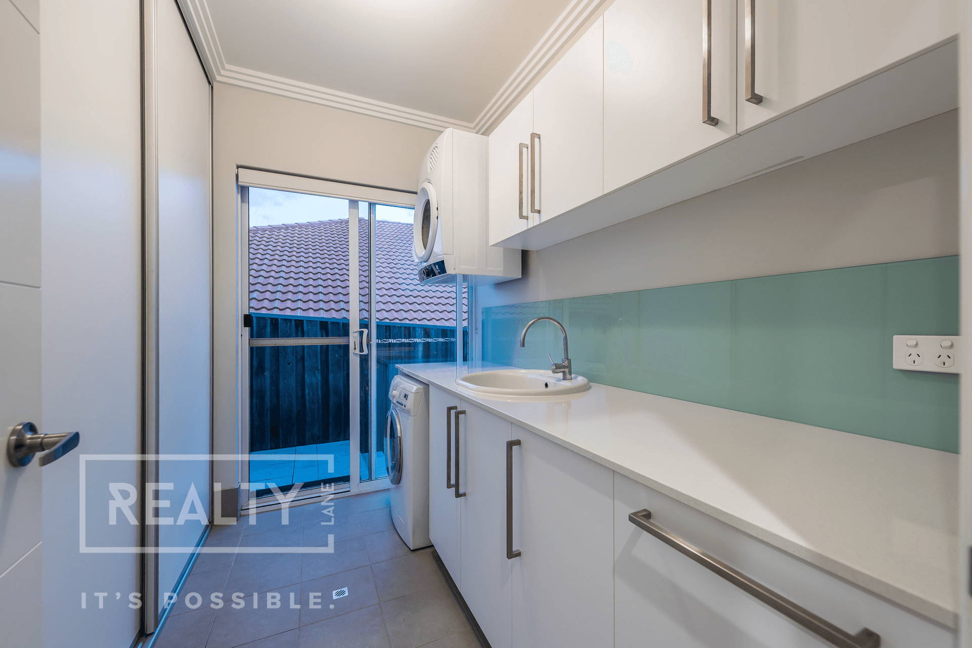 16 Holyhead Green, Mindarie, WA 6030