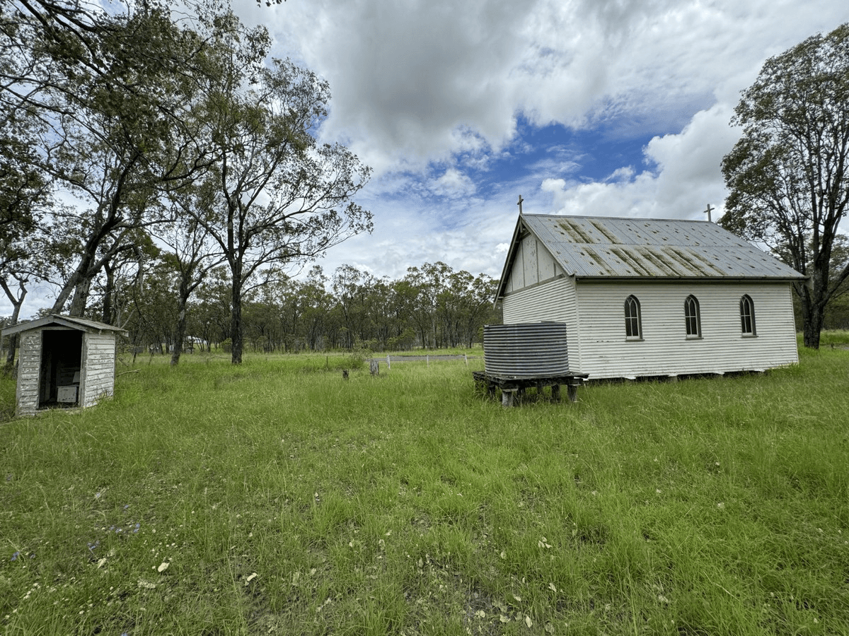 25 Queen Street, Abercorn, QLD 4627