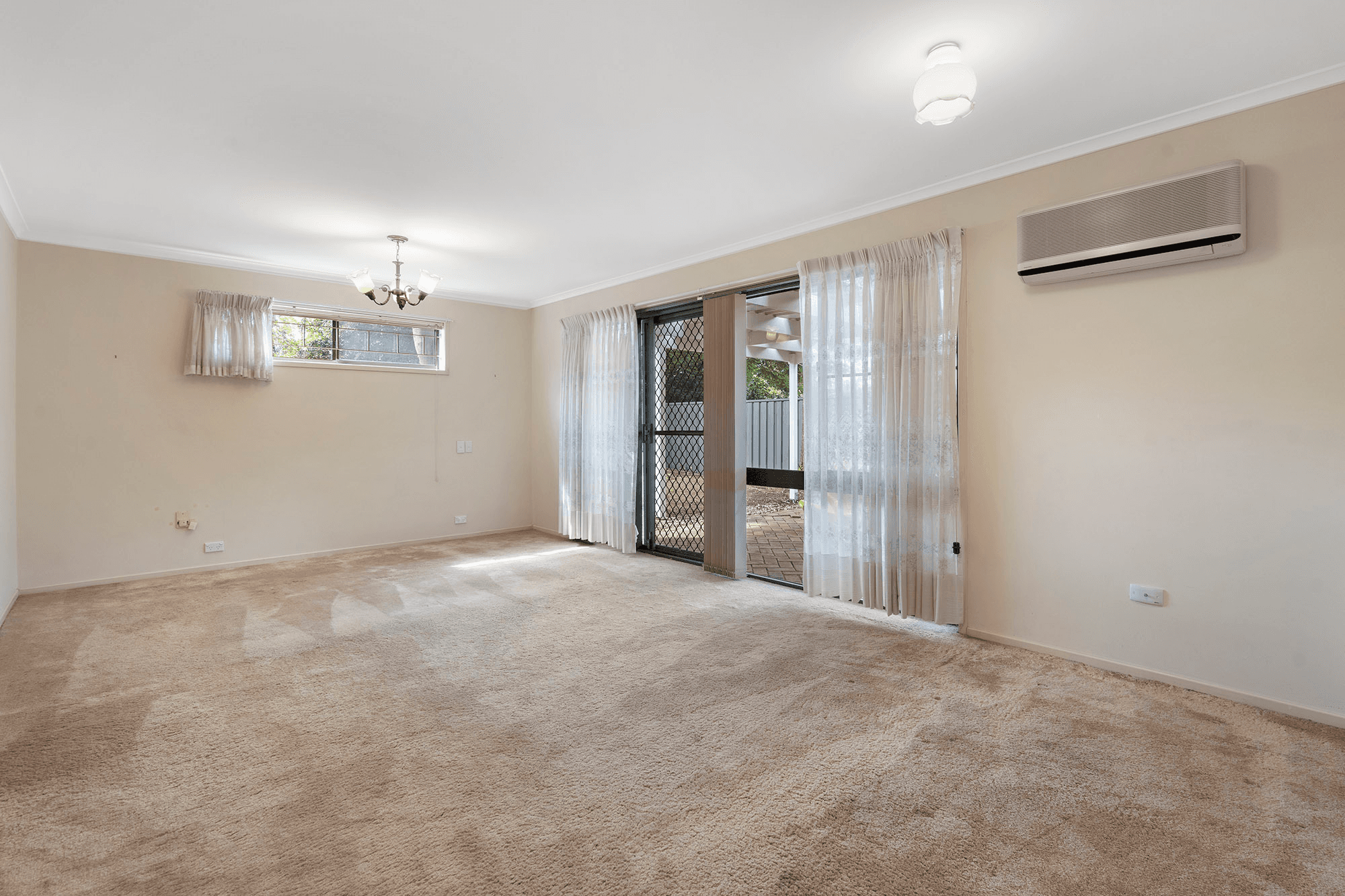 45 Devenish Street, SUNNYBANK, QLD 4109