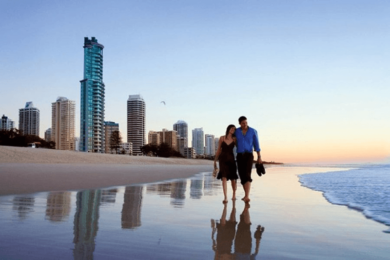 @ 24 Hamilton Avenue, SURFERS PARADISE, QLD 4217