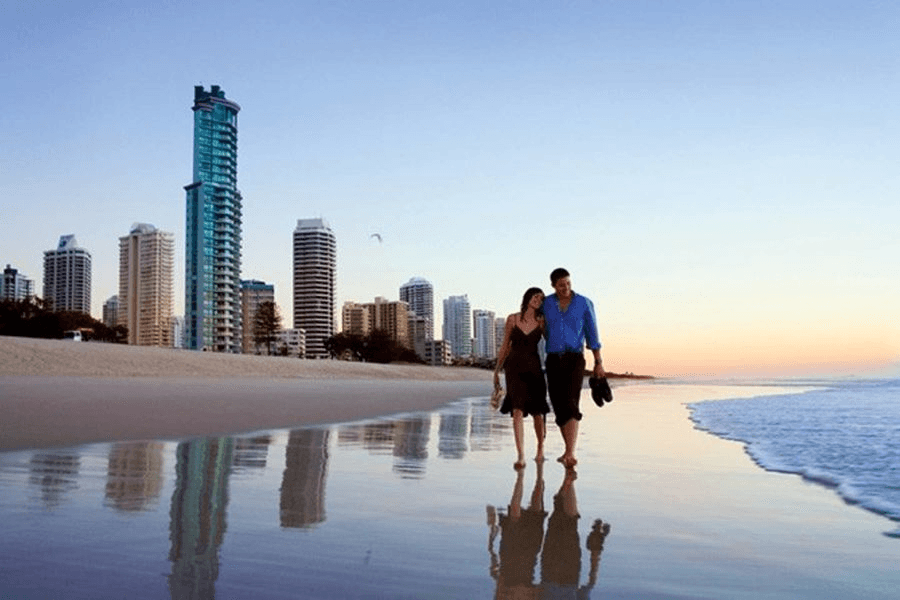 @ 24 Hamilton Avenue, SURFERS PARADISE, QLD 4217