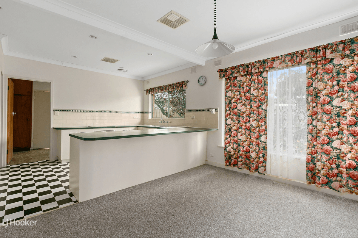 21 Deland Avenue, GAWLER EAST, SA 5118