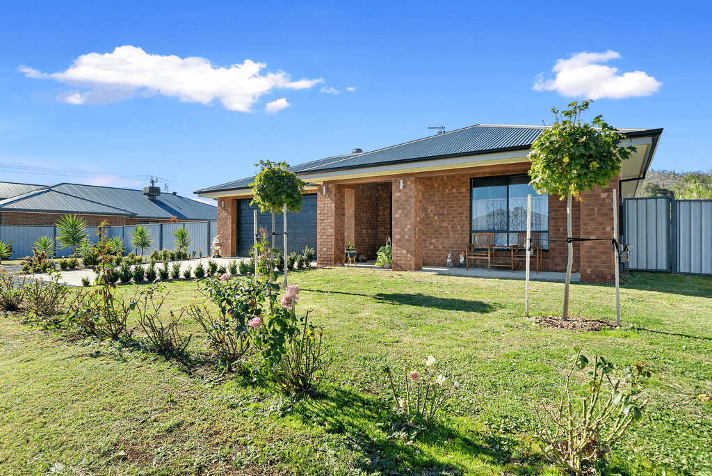 6 Barnes Street, EUROA, VIC 3666