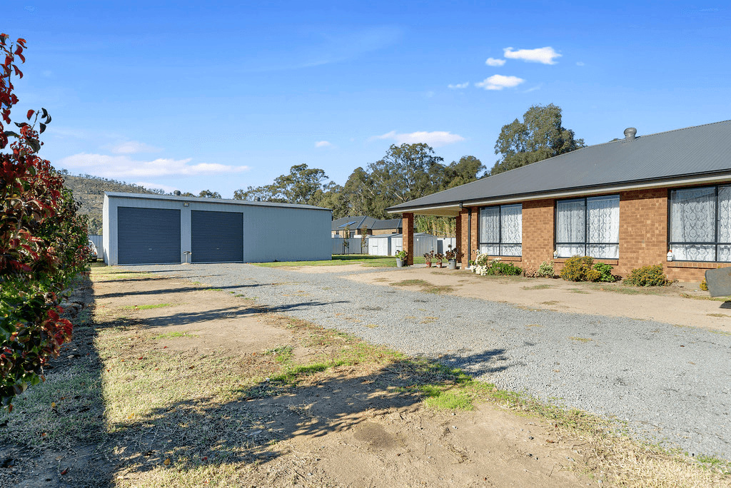 6 Barnes Street, EUROA, VIC 3666