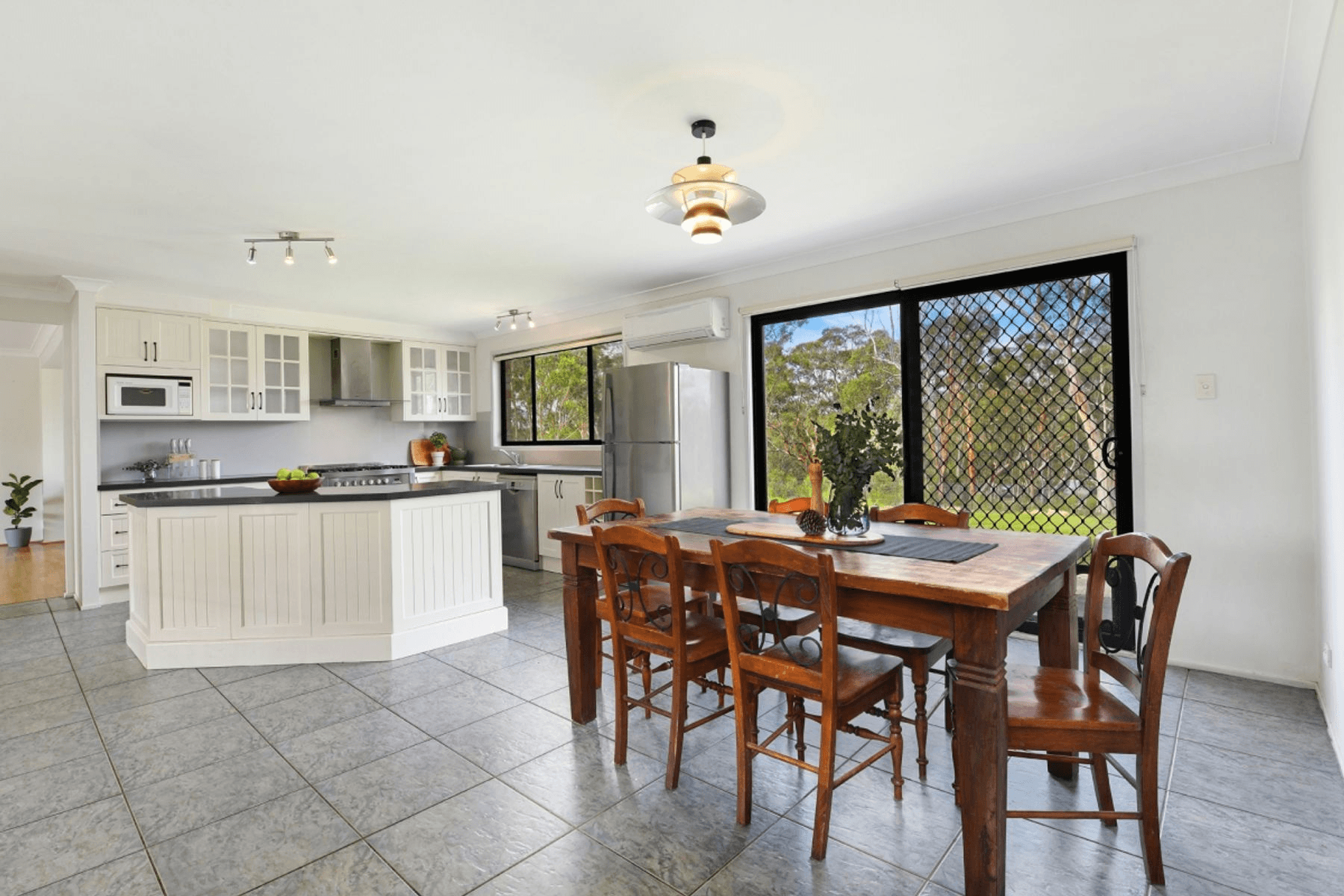 18 Wistringia Place, TALLONG, NSW 2579